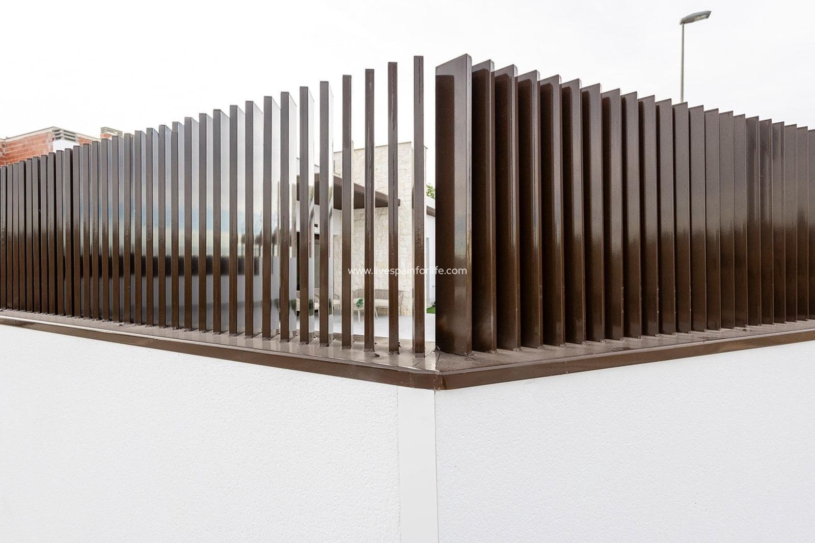 2 makuuhuone Omakotitalo myytävänä paikassa Vistabella mukana uima-altaan 
autotalli - 351 000 € (Ref: 9664146)