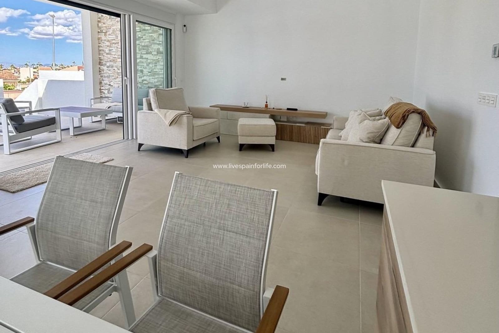 3 soveværelse Villa til salg i Benijofar med swimmingpool - € 589.000 (Ref: 9664156)