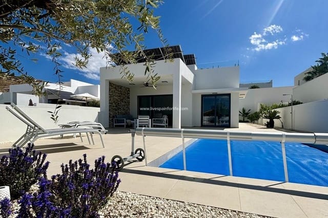 3 soveværelse Villa til salg i Benijófar med swimmingpool - € 589.000 (Ref: 9664156)