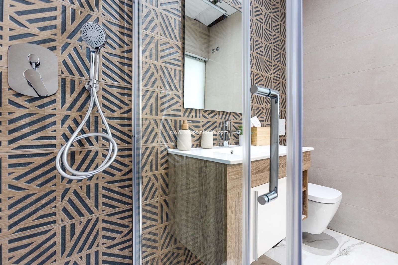 3 soverom Villa til salgs i Ciudad Quesada med svømmebasseng garasje - € 588 000 (Ref: 9664157)