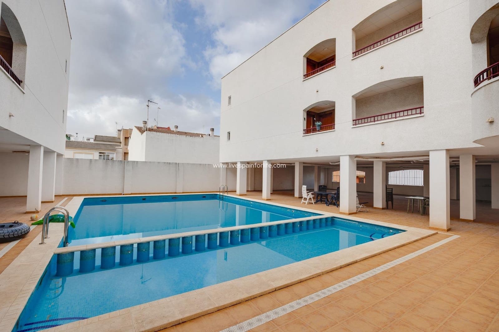 Apartamento de 3 habitaciones en San Fulgencio en venta con piscina garaje - 178.000 € (Ref: 9664183)