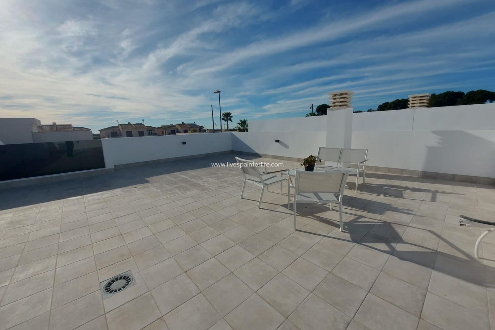 2 bedroom Semi-detached Villa for sale in Roldan with pool garage - € 242,500 (Ref: 9664198)