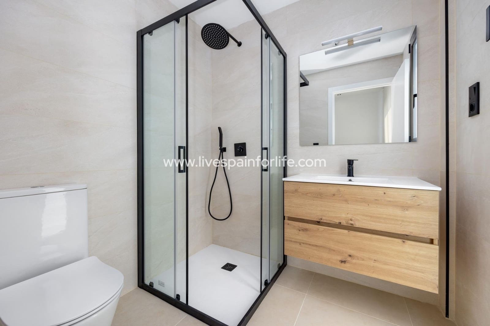 3 bedroom Villa for sale in Los Alcazares with pool garage - € 695,000 (Ref: 9664212)