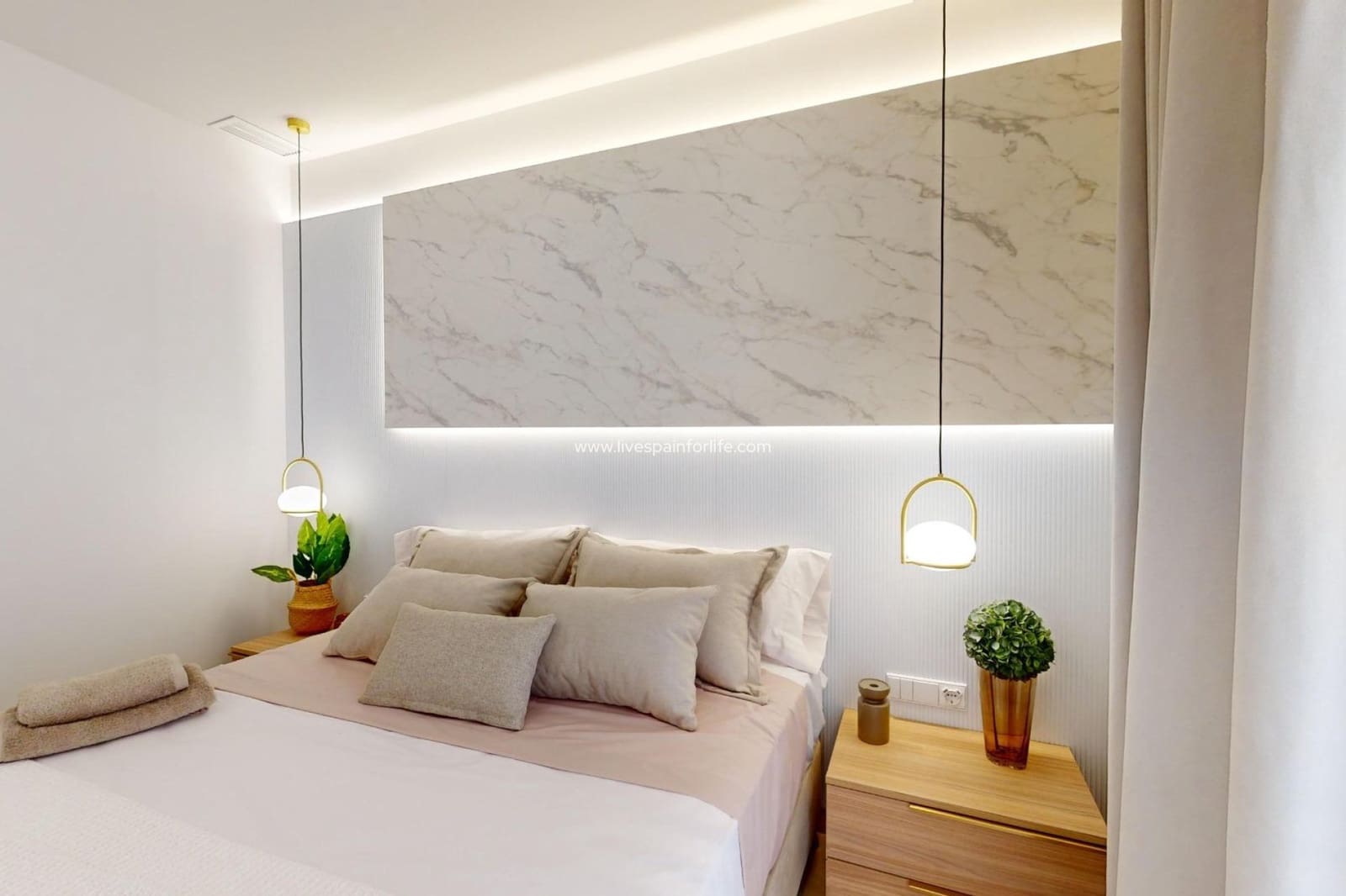 2 sypialnia Apartament na sprzedaż w Orihuela Costa z basenem garażem - 399 000 € (Ref: 9664215)