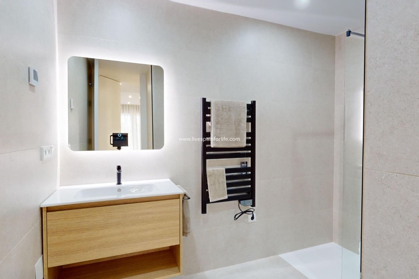 2 sypialnia Apartament na sprzedaż w Orihuela Costa z basenem garażem - 399 000 € (Ref: 9664215)