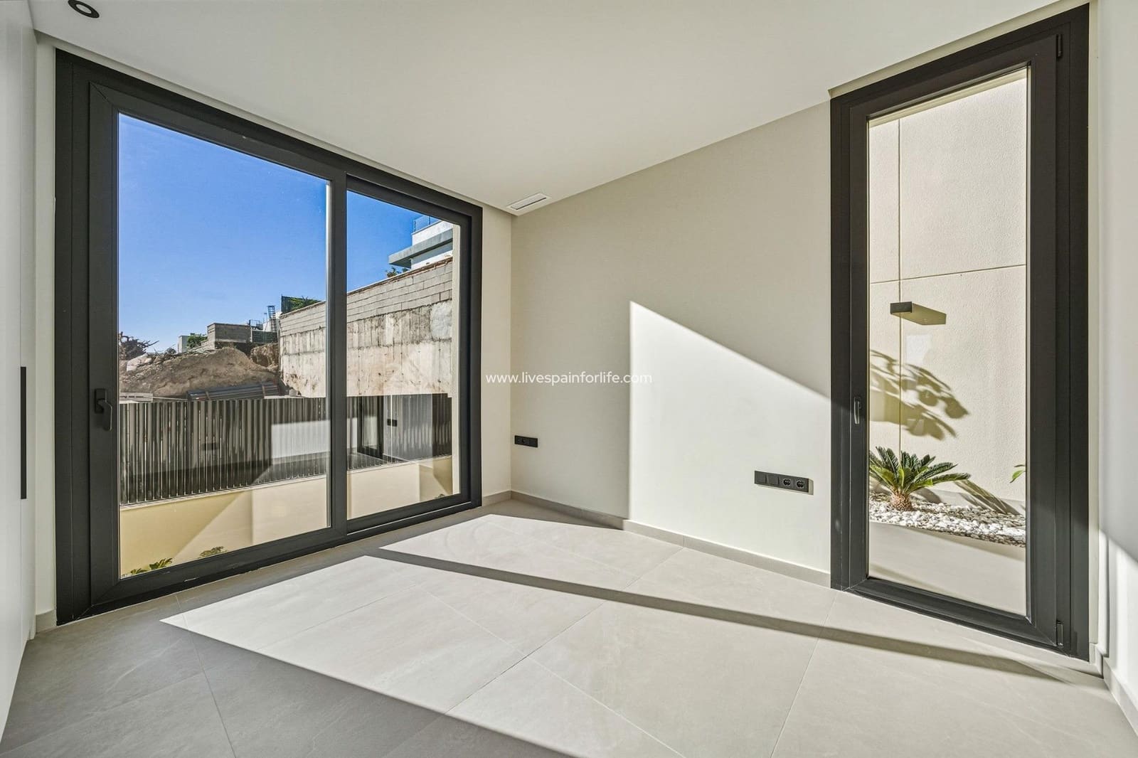 4 soveværelse Villa til salg i Polop med swimmingpool - € 970.000 (Ref: 9664222)