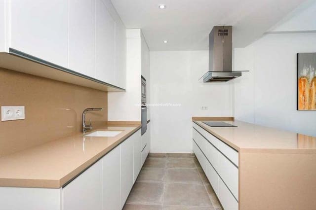 Chalet de 3 habitaciones en Daya Nueva en venta con piscina garaje - 453.000 € (Ref: 9664228)