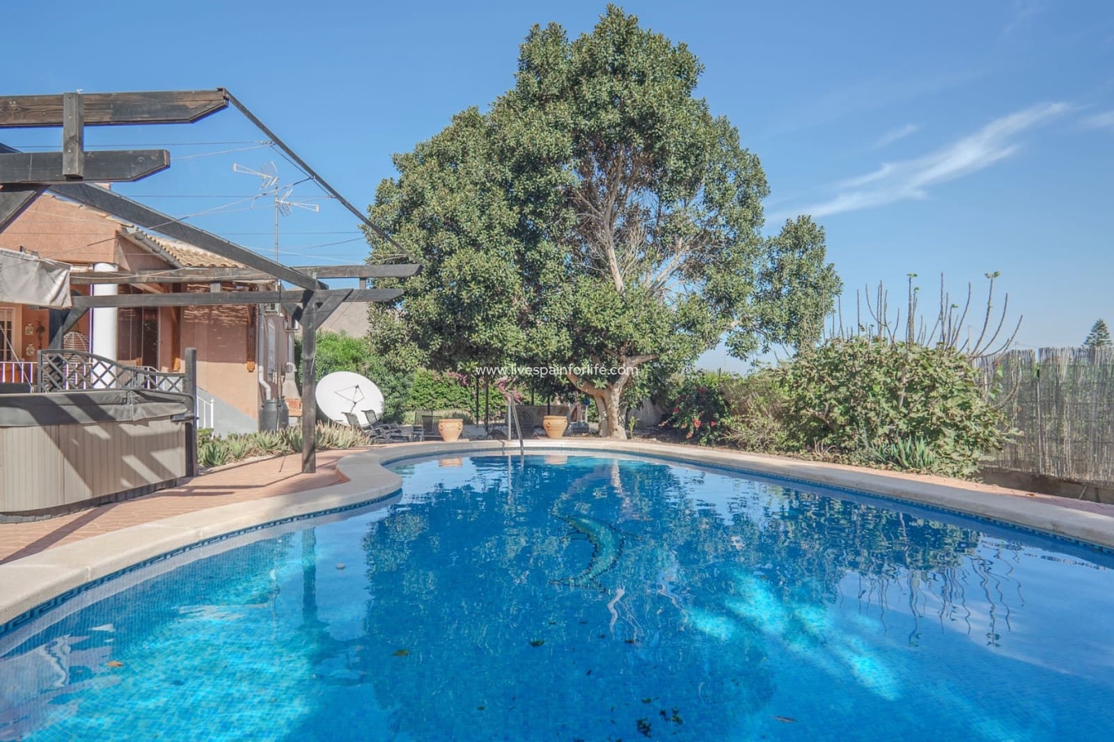 3 soveværelse Finca/Landehus til salg i San Bartolome med swimmingpool - € 379.950 (Ref: 9664229)