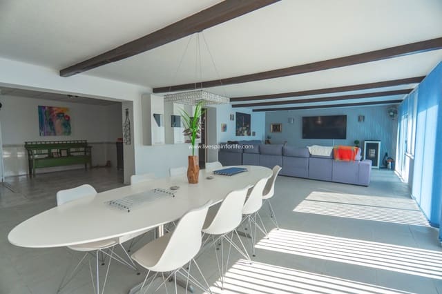 6 Zimmer Finca/Landgut zu verkaufen in Los Montesinos mit Pool - 795.000 € (Ref: 9664230)