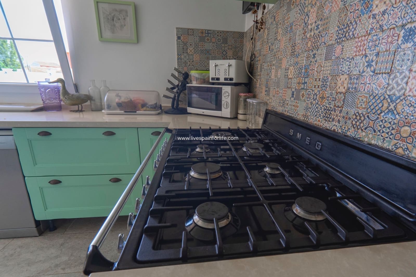 6 bedroom Villa for sale in Heredades with pool - € 595,000 (Ref: 9664232)