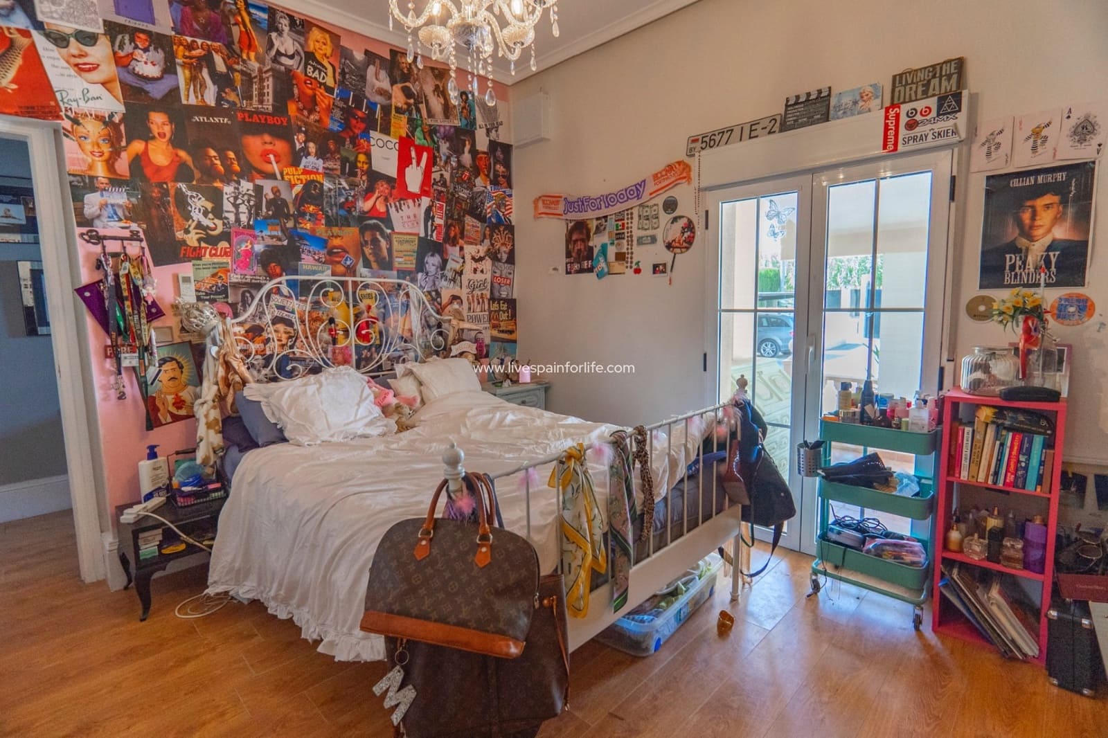 6 bedroom Villa for sale in Heredades with pool - € 595,000 (Ref: 9664232)