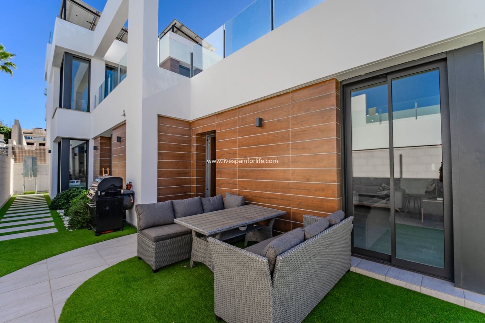 3 chambre Villa/Maison Semi-Mitoyenne à vendre à Benijofar avec piscine - 470 000 € (Ref: 9664233)