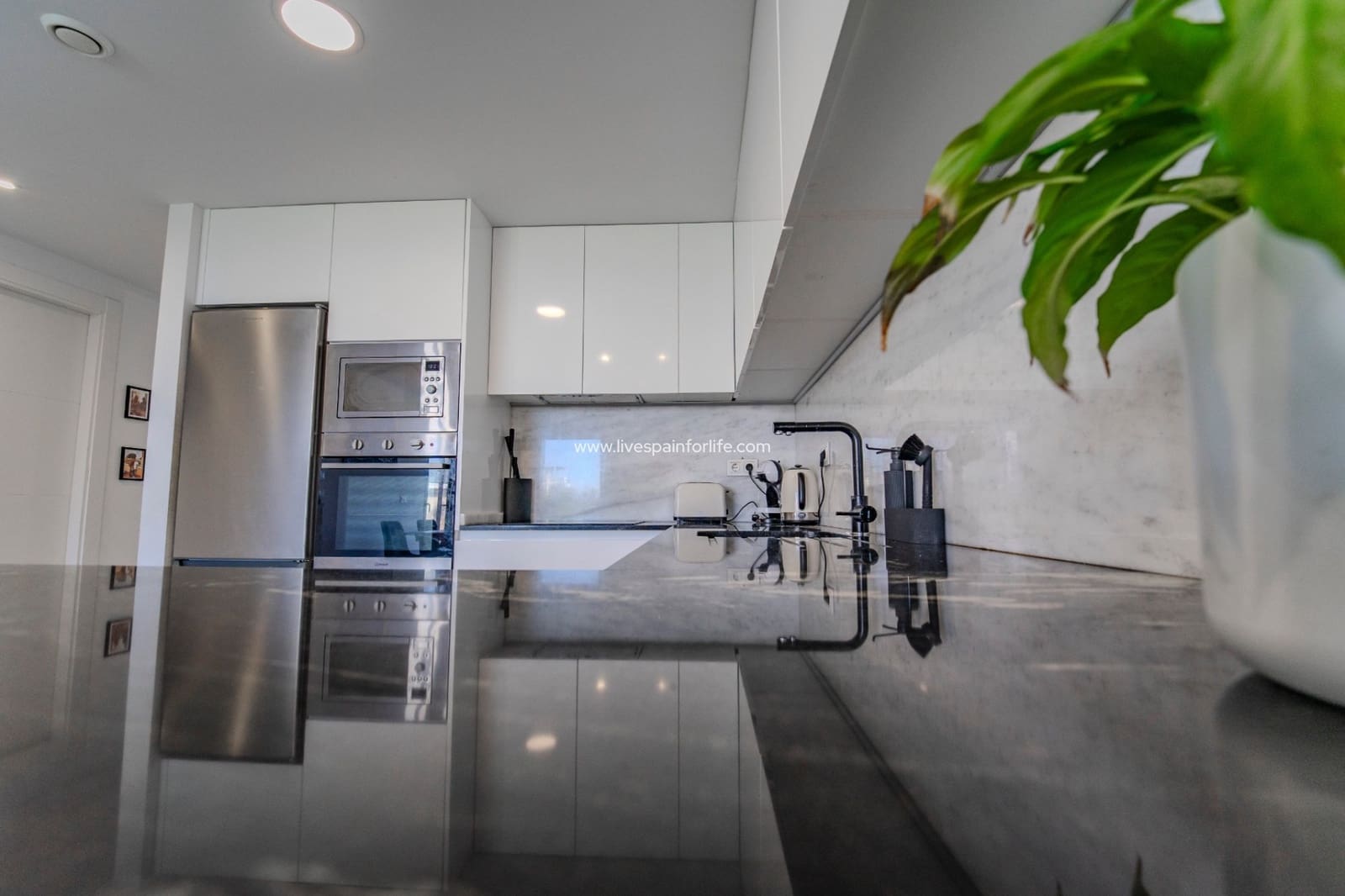 3 chambre Villa/Maison Semi-Mitoyenne à vendre à Benijofar avec piscine - 470 000 € (Ref: 9664233)