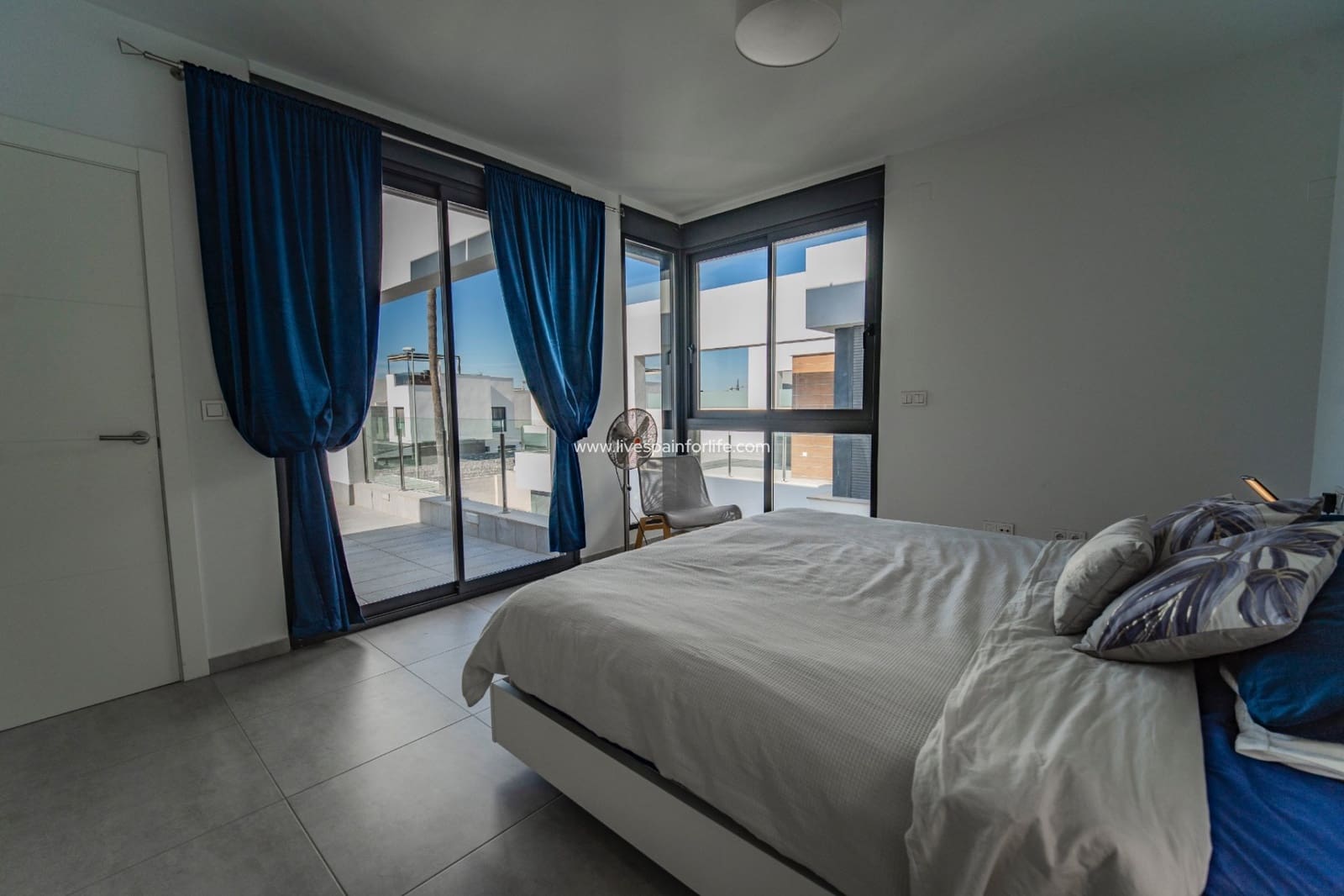 3 chambre Villa/Maison Semi-Mitoyenne à vendre à Benijofar avec piscine - 470 000 € (Ref: 9664233)