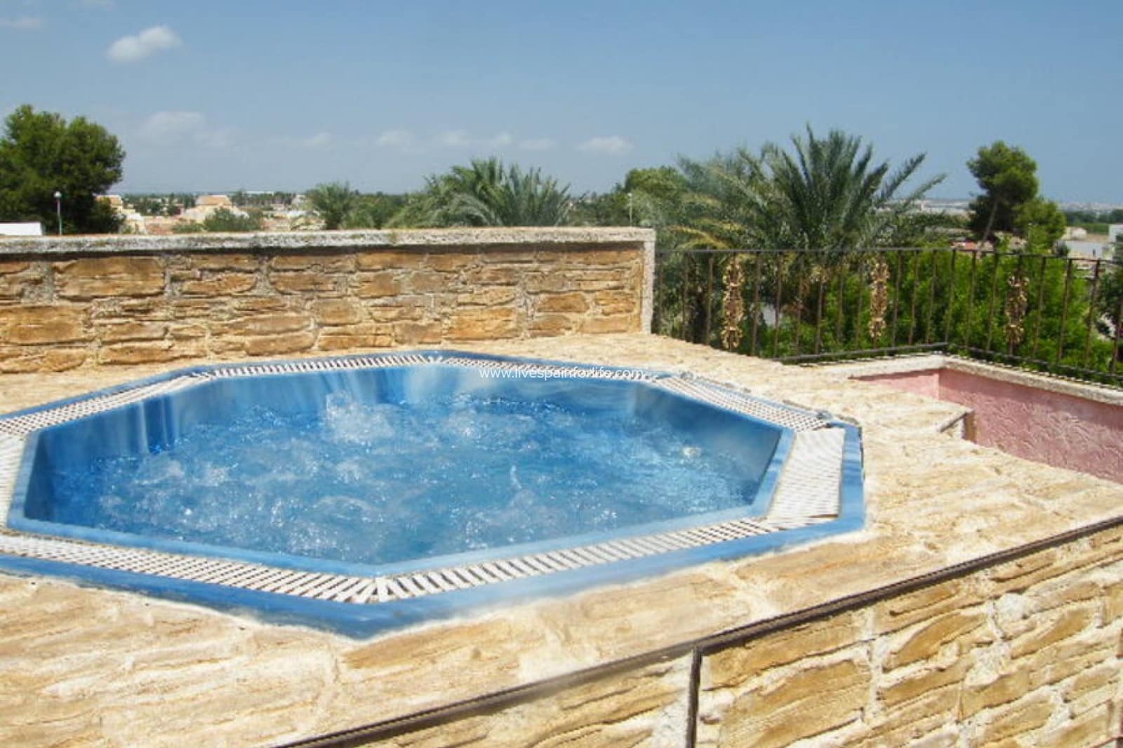 6 chambre Maison de Ville à vendre à Daya Nueva avec piscine garage - 369 000 € (Ref: 9664236)