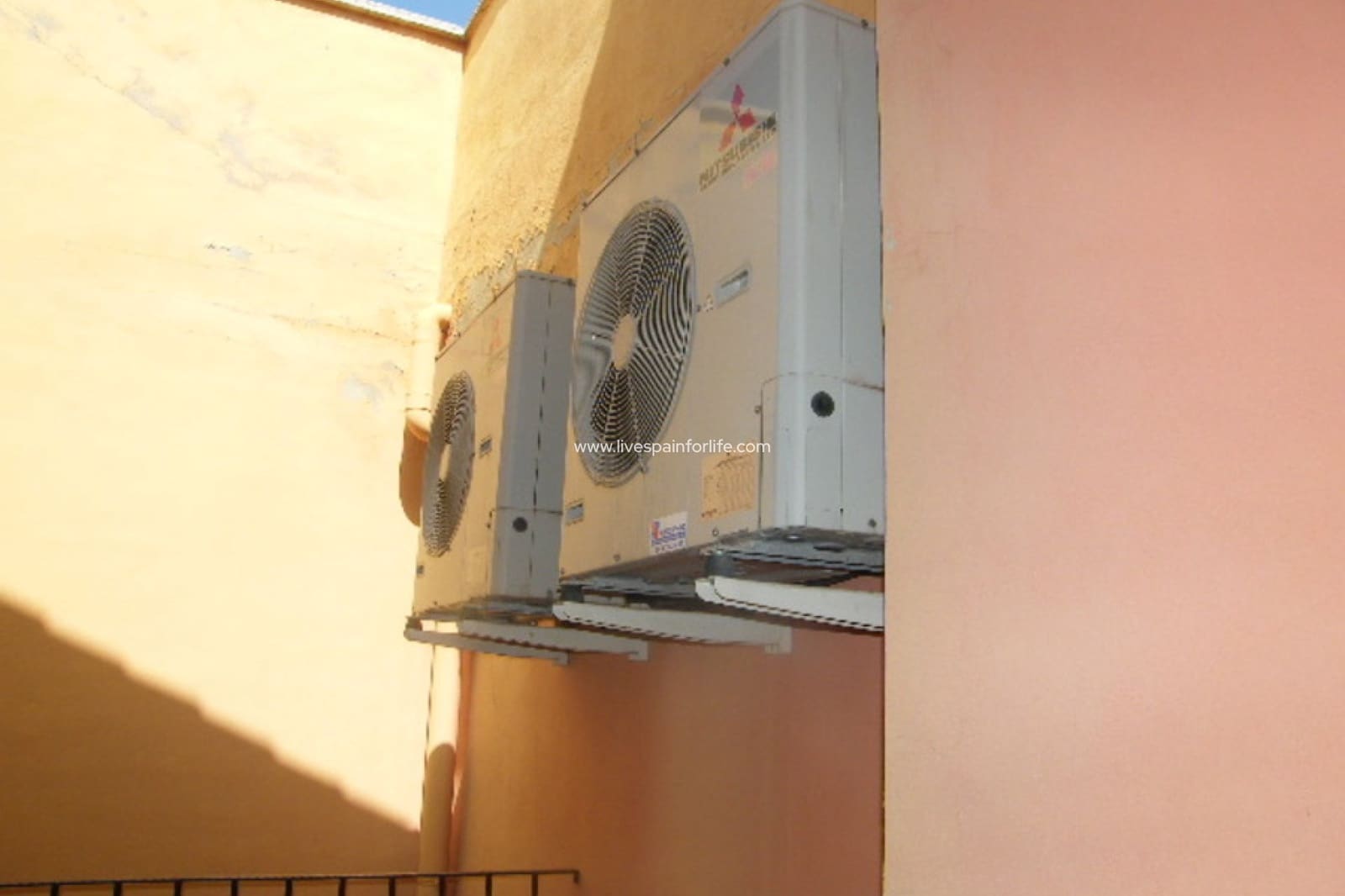 6 chambre Maison de Ville à vendre à Daya Nueva avec piscine garage - 369 000 € (Ref: 9664236)