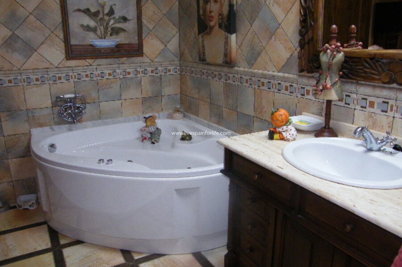 6 chambre Maison de Ville à vendre à Daya Nueva avec piscine garage - 369 000 € (Ref: 9664236)