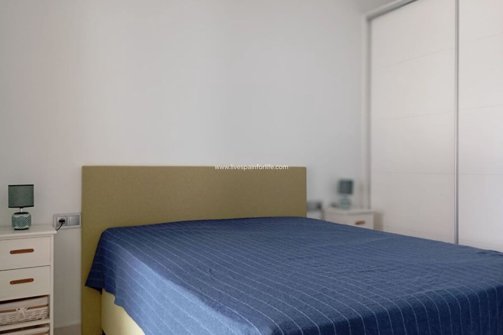 Chalet de 3 habitaciones en Daya Vieja en venta con piscina - 295.000 € (Ref: 9664239)