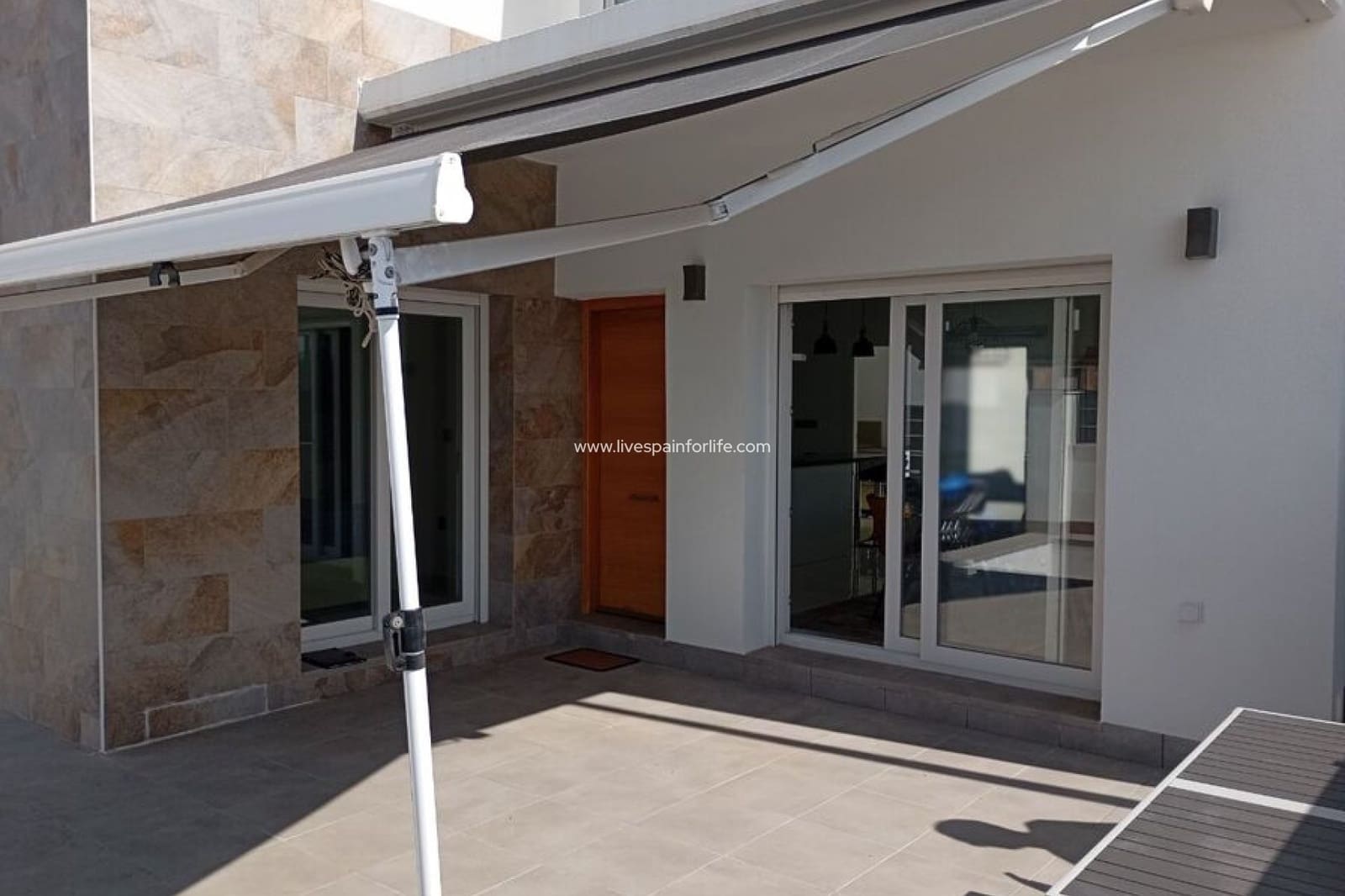 Chalet de 3 habitaciones en Daya Vieja en venta con piscina - 295.000 € (Ref: 9664239)