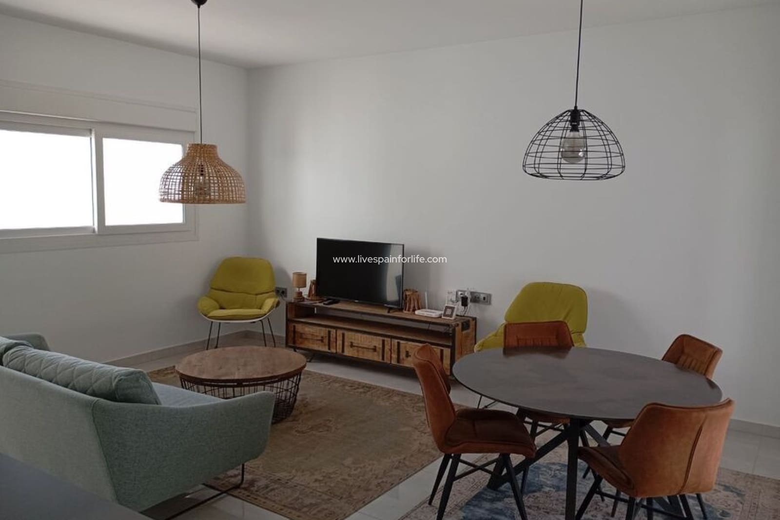 Chalet de 3 habitaciones en Daya Vieja en venta con piscina - 295.000 € (Ref: 9664239)