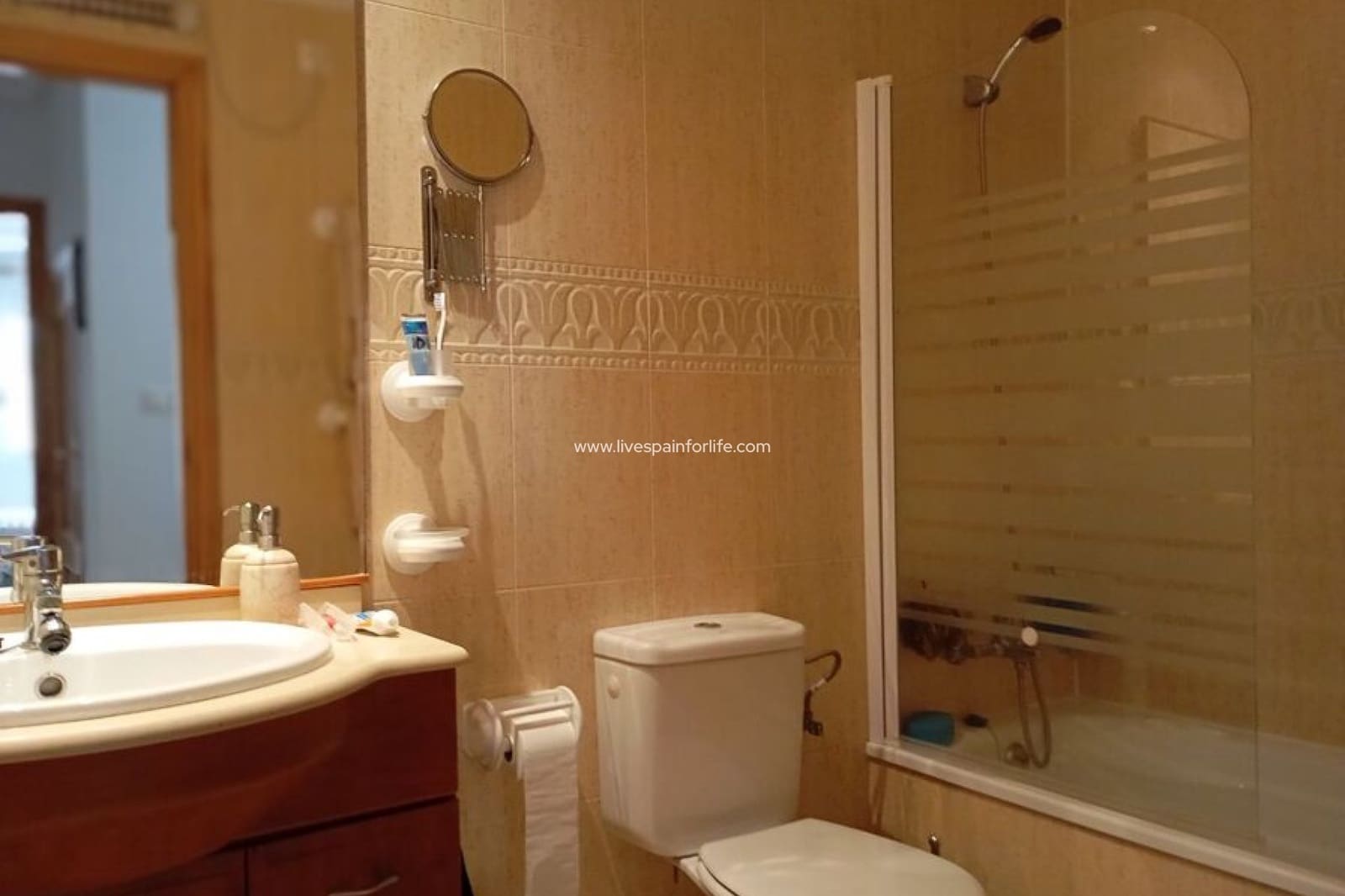 Apartamento de 2 habitaciones en Daya Vieja en venta con piscina - 152.100 € (Ref: 9664240)