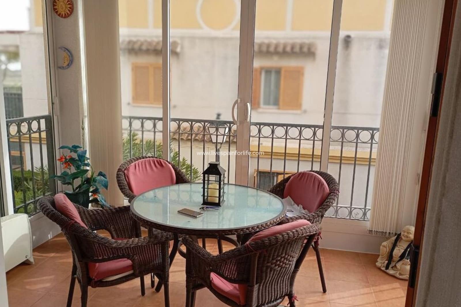 Apartamento de 2 habitaciones en Daya Vieja en venta con piscina - 152.100 € (Ref: 9664240)