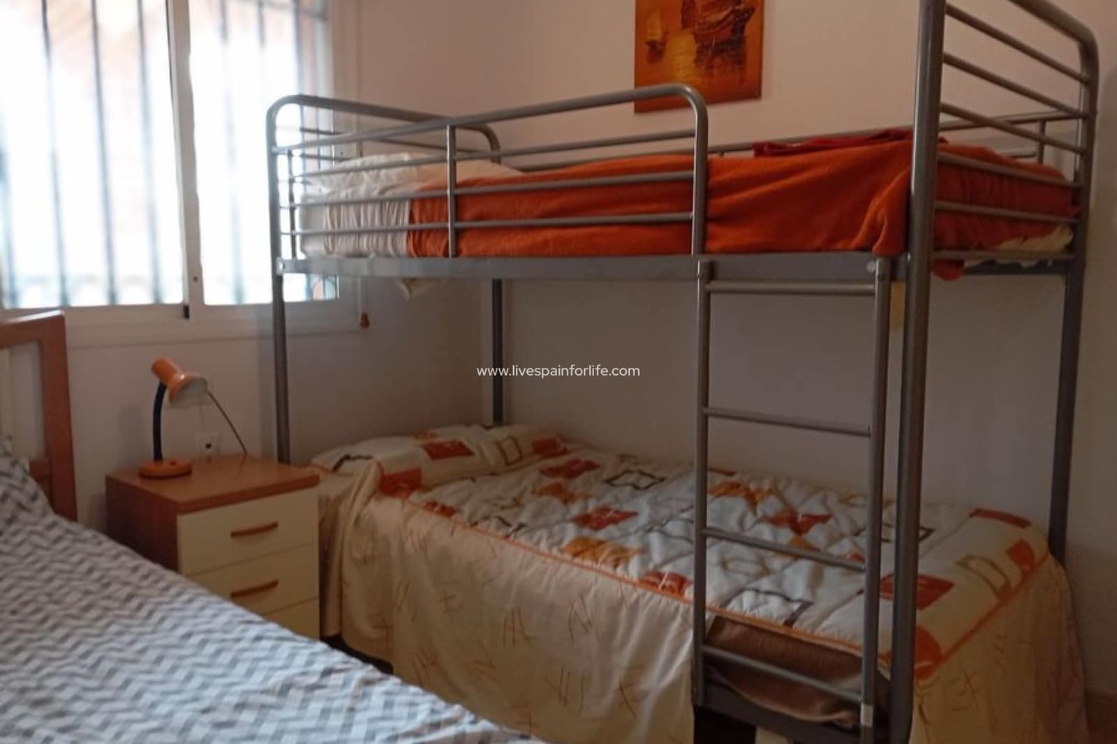 Apartamento de 2 habitaciones en Daya Vieja en venta con piscina - 152.100 € (Ref: 9664240)