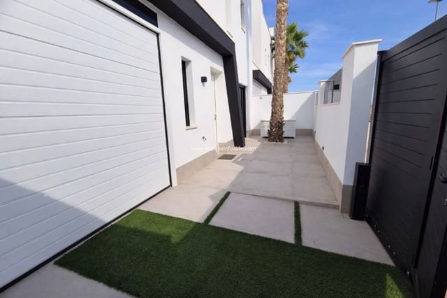 3 sovrum Semi-fristående Villa till salu i Santiago de la Ribera, San Javier med pool garage - 699 900 € (Ref: 9664242)