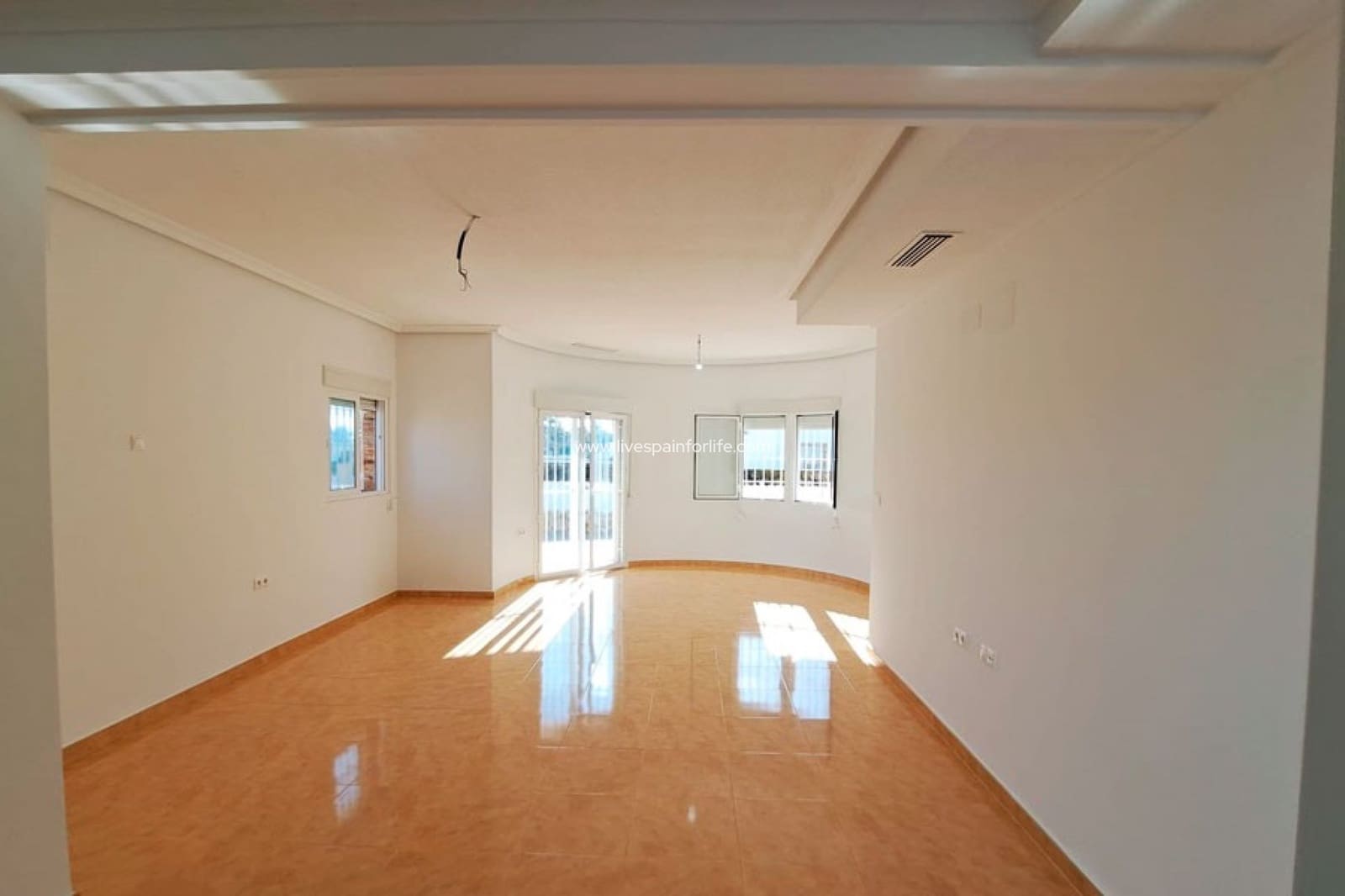 3 sovrum Finca/Hus på landet till salu i Catral med garage - 365 000 € (Ref: 9664244)