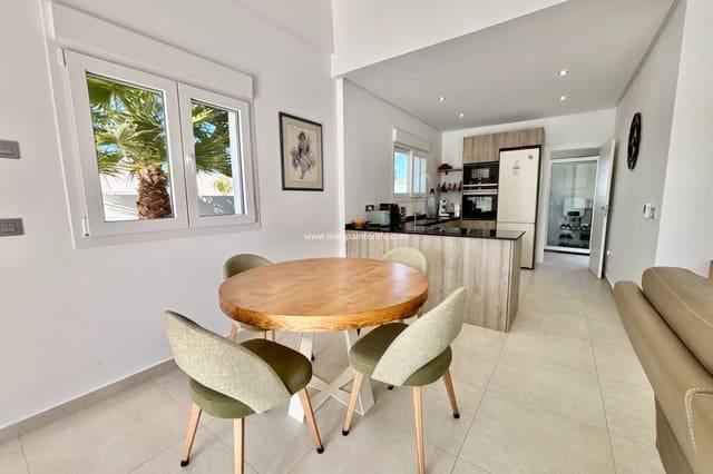 3 Zimmer Villa zu verkaufen in Benijófar mit Pool Garage - 569.500 € (Ref: 9664246)