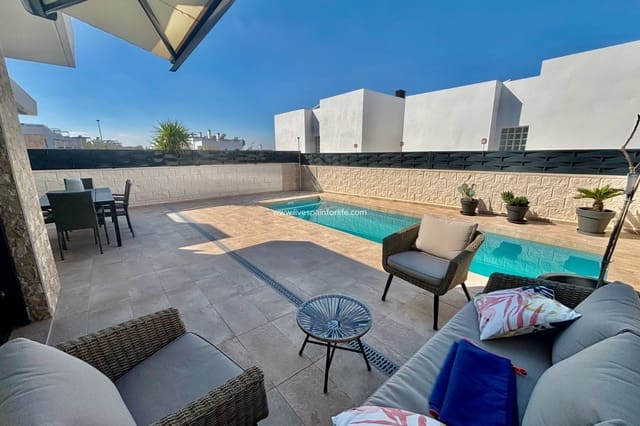 2 soverom Villa til salgs i Benijófar med svømmebasseng garasje - € 429 500 (Ref: 9664249)