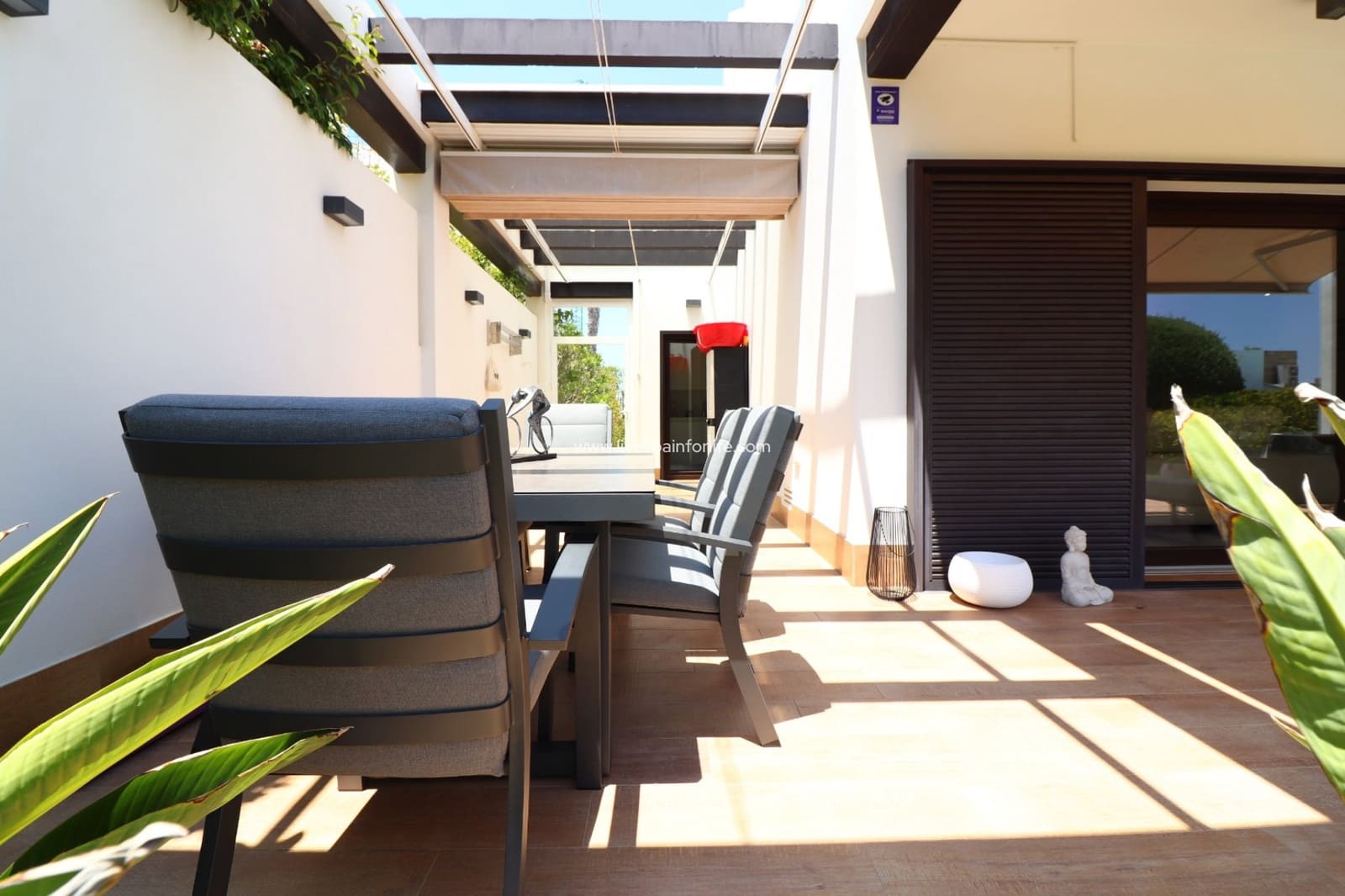 3 Zimmer Villa zu verkaufen in Algorfa mit Pool Garage - 595.000 € (Ref: 9664252)