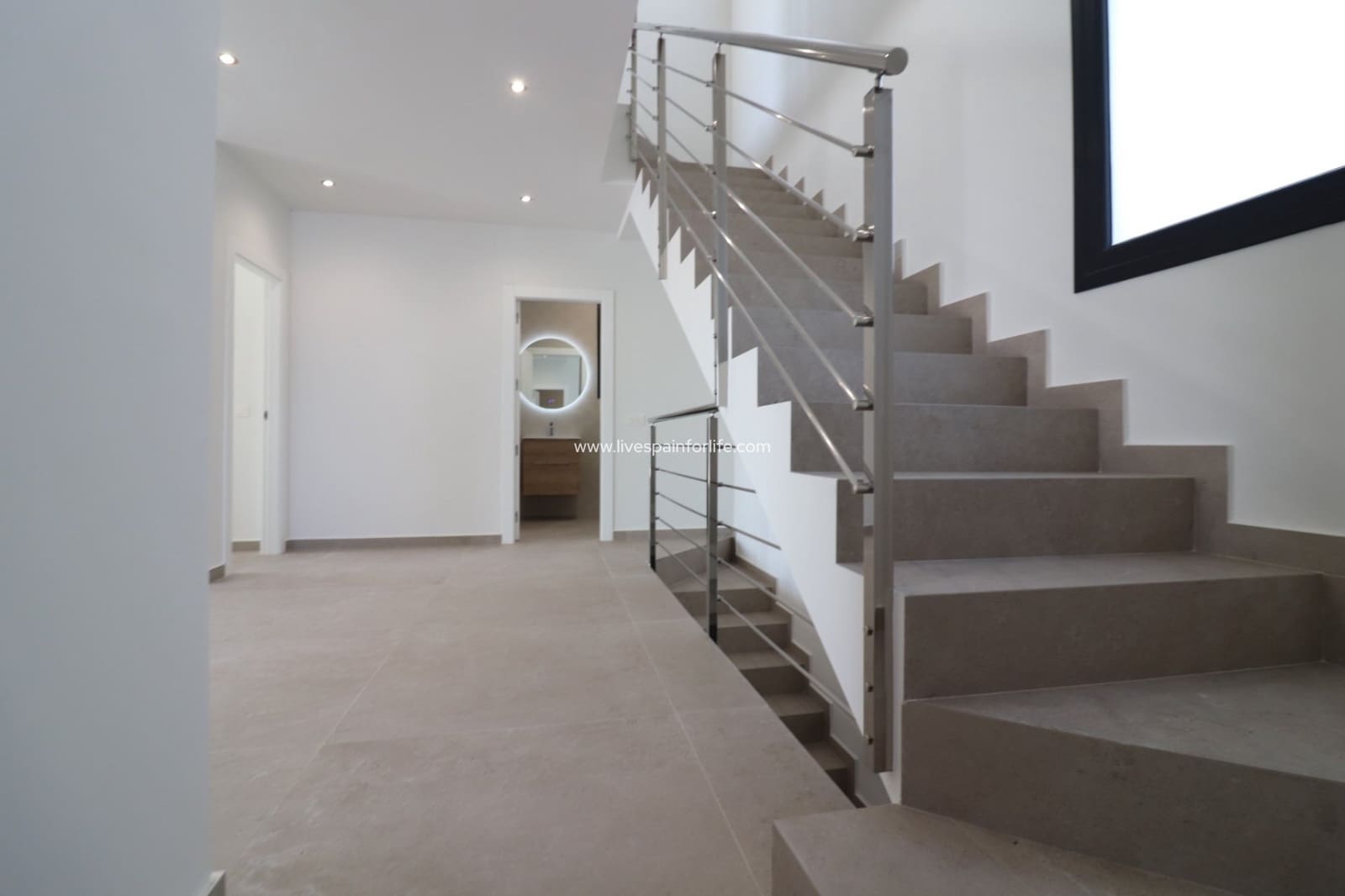 3 sypialnia Willa na sprzedaż w Ciudad Quesada z basenem garażem - 799 900 € (Ref: 9664254)