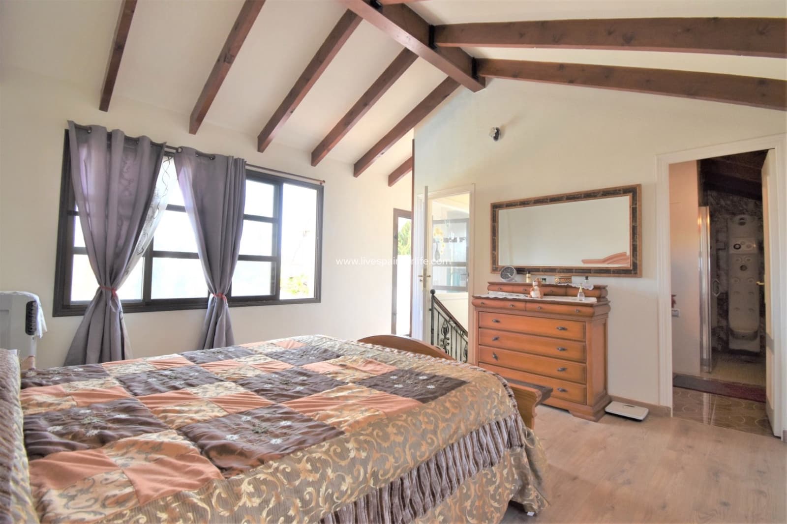 Chalet de 4 habitaciones en Orihuela Costa en venta con piscina garaje - 630.000 € (Ref: 9664259)