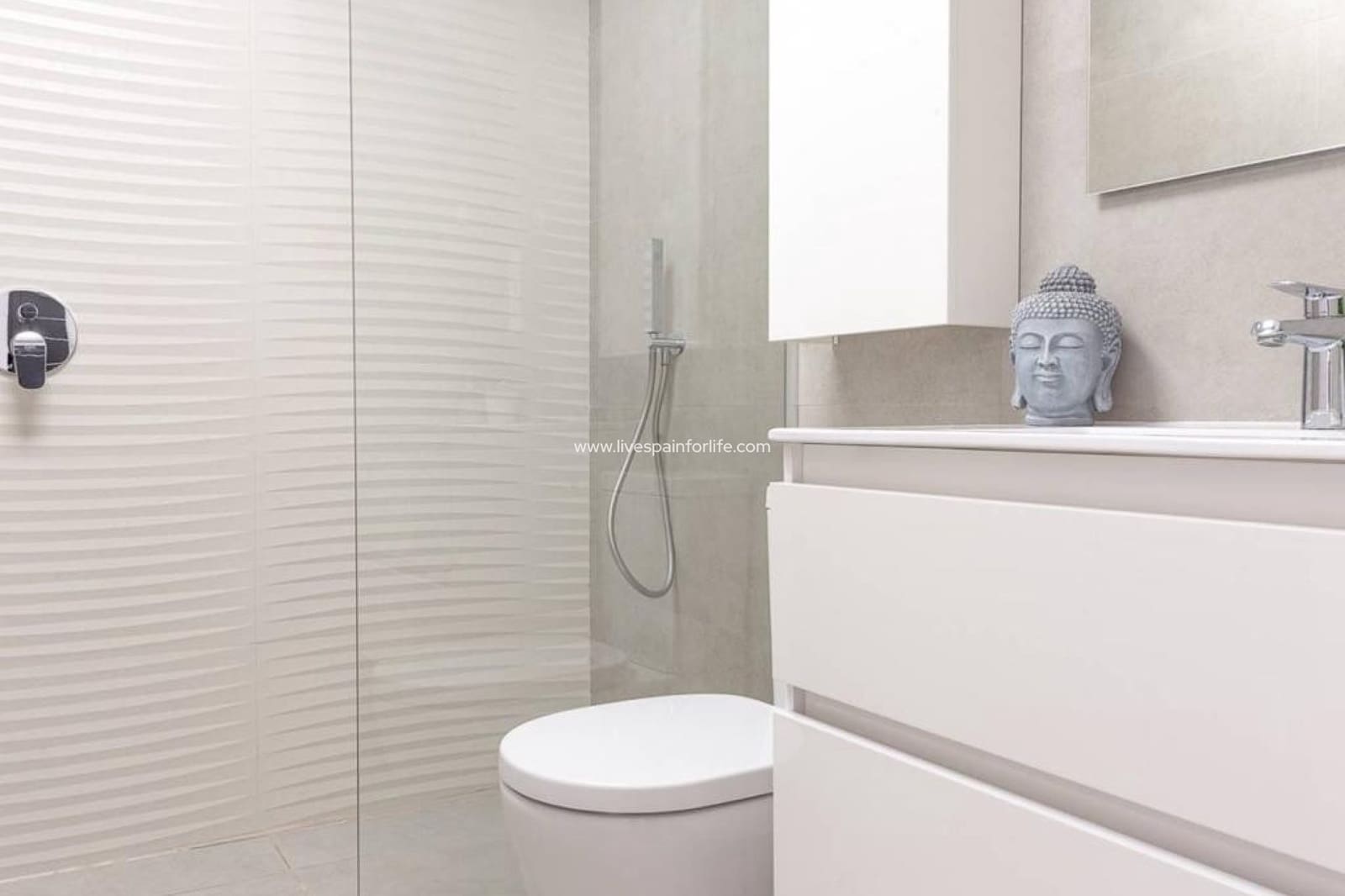 4 Zimmer Villa zu verkaufen in Benijofar mit Pool Garage - 480.000 € (Ref: 9664261)