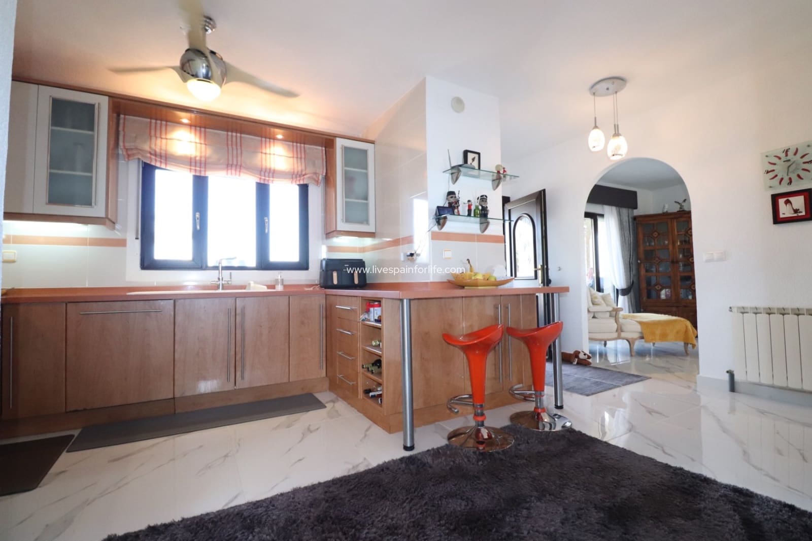 5 bedroom Villa for sale in Almoradi with pool garage - € 685,000 (Ref: 9664264)