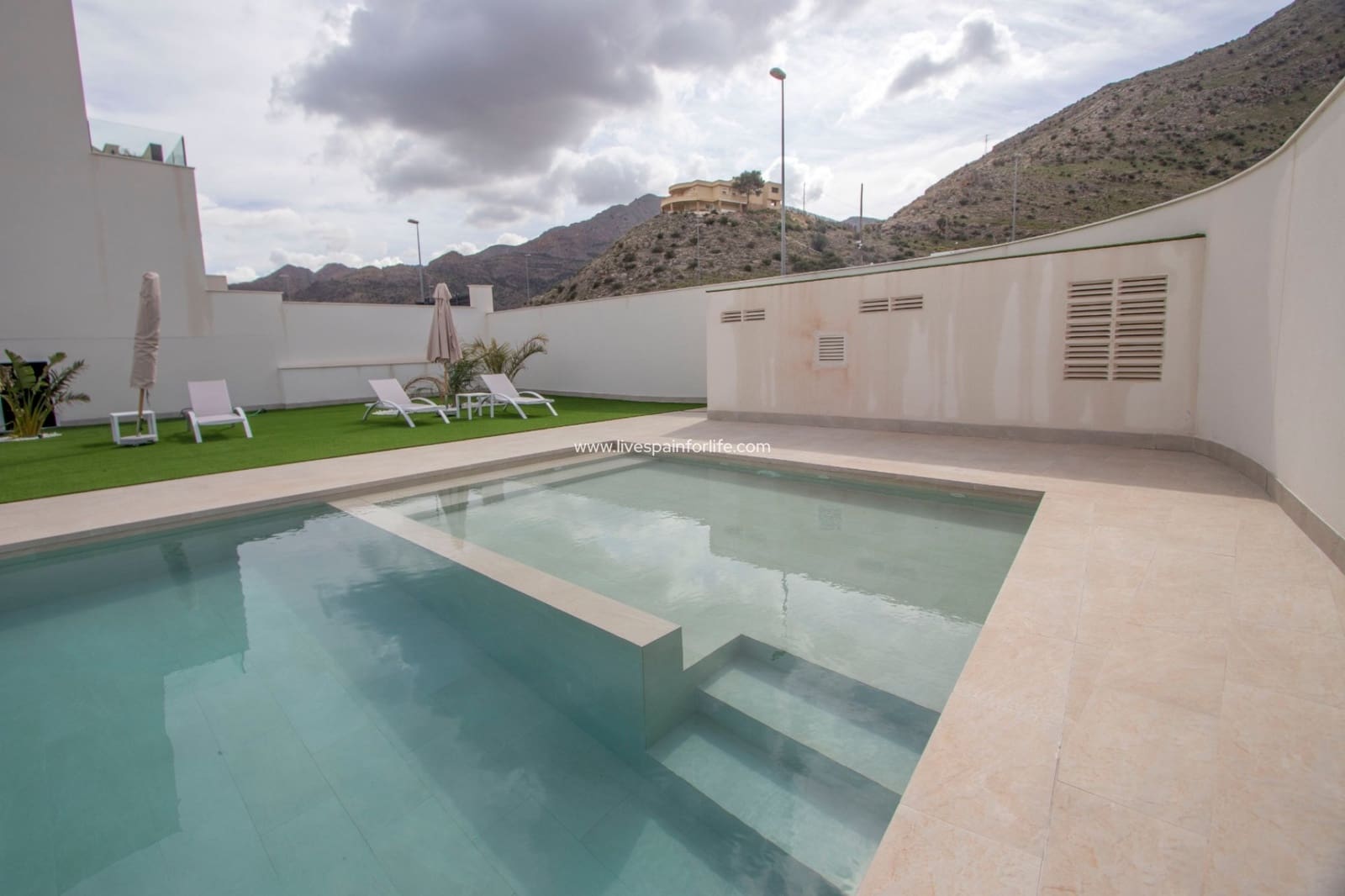 2 sypialnia Dom na sprzedaż w Miasto Alicante / Alacant z basenem garażem - 223 000 € (Ref: 9665123)