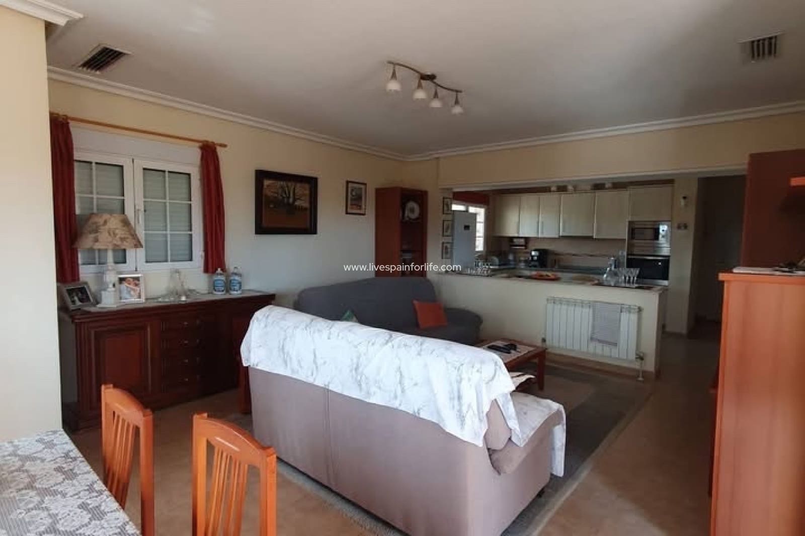 4 sovrum Finca/Hus på landet till salu i Alicante stad med pool garage - 369 000 € (Ref: 9665125)