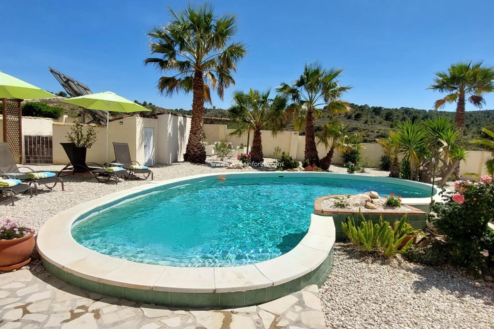 Finca/Casa Rural de 7 habitaciones en Barbarroja en venta con piscina - 534.995 € (Ref: 9665275)