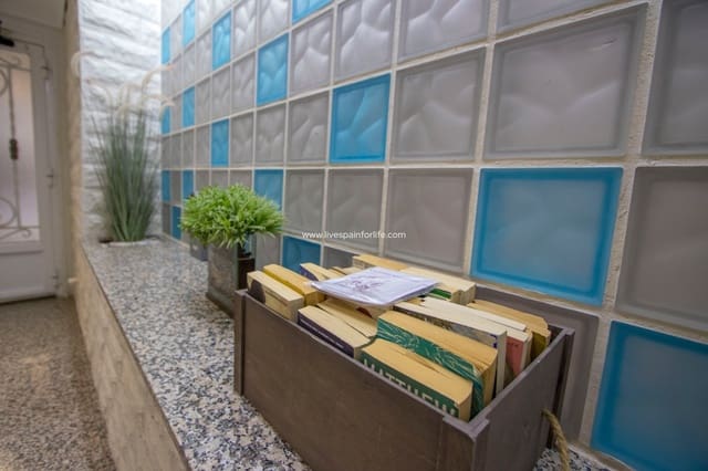 3 slaapkamer Appartement te koop in Formentera del Segura met zwembad - € 125.000 (Ref: 9665276)