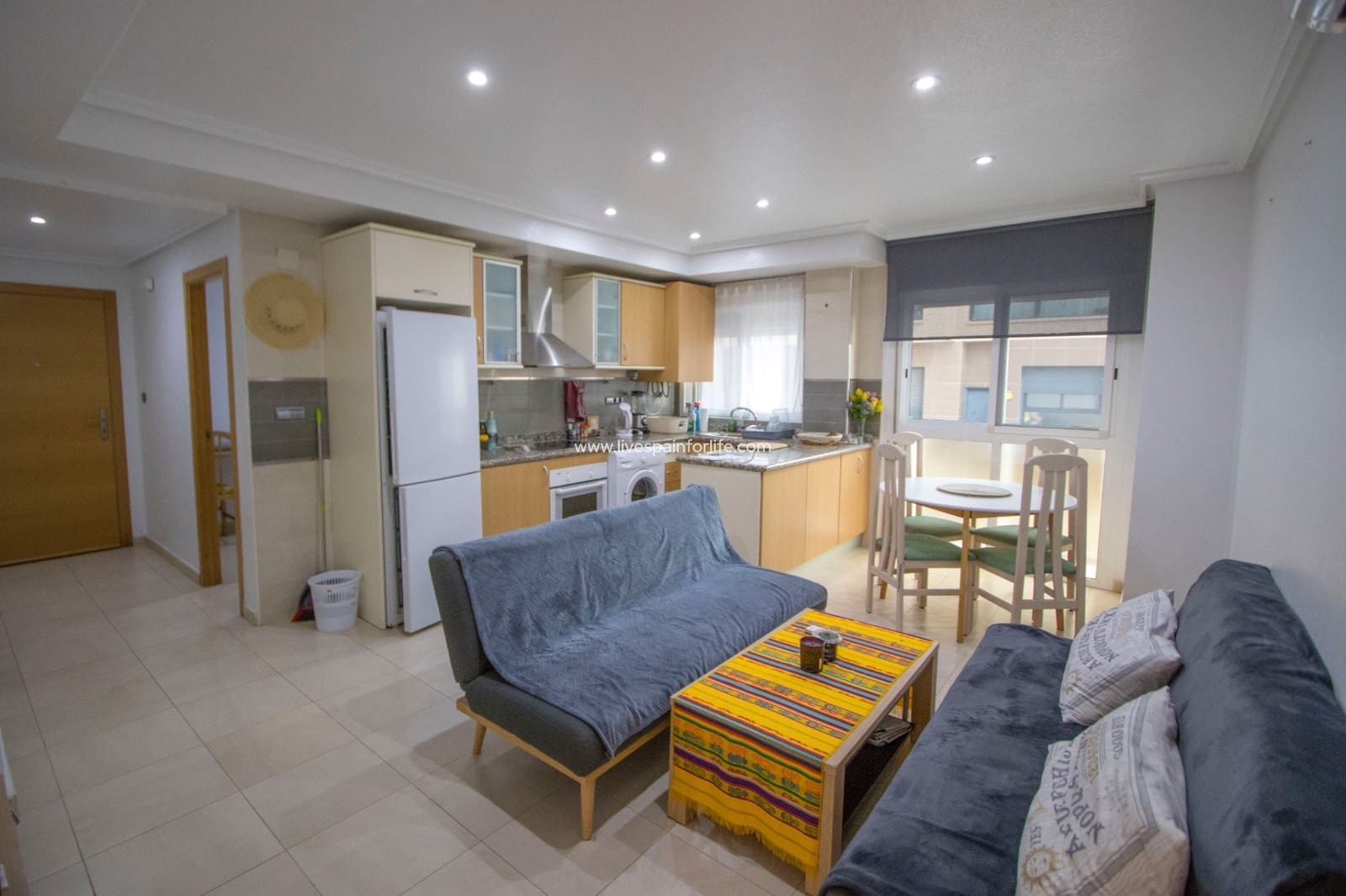 3 slaapkamer Appartement te koop in Formentera del Segura met zwembad - € 125.000 (Ref: 9665276)