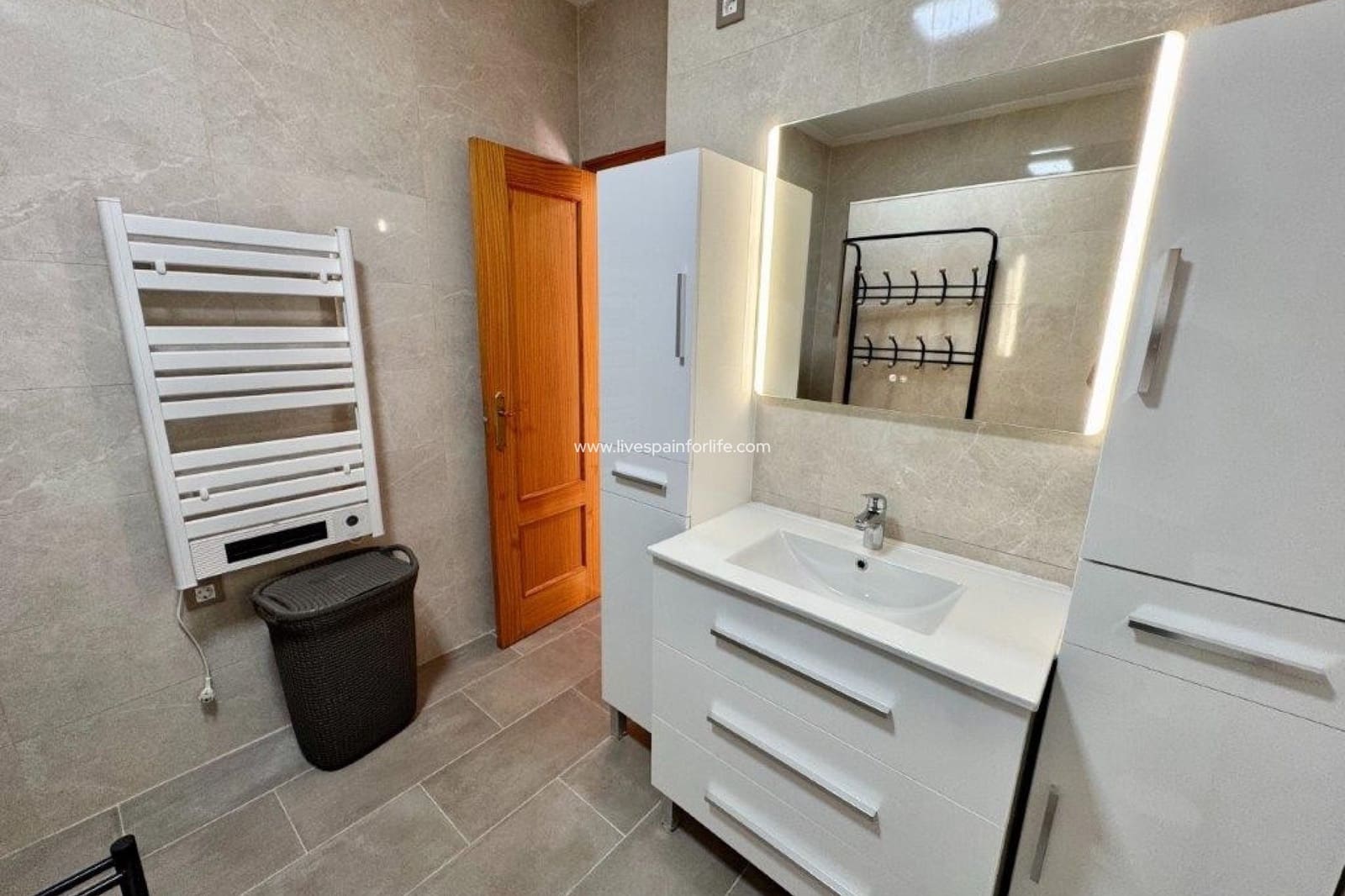 3 sypialnia Finka/Dom wiejski na sprzedaż w Dolores z basenem garażem - 455 000 € (Ref: 9665361)