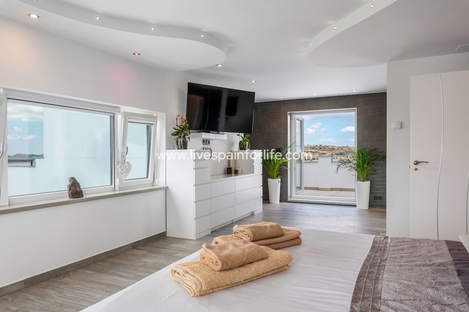 5 sypialnia Finka/Dom wiejski na sprzedaż w Torremendo z basenem - 1 695 000 € (Ref: 9670989)