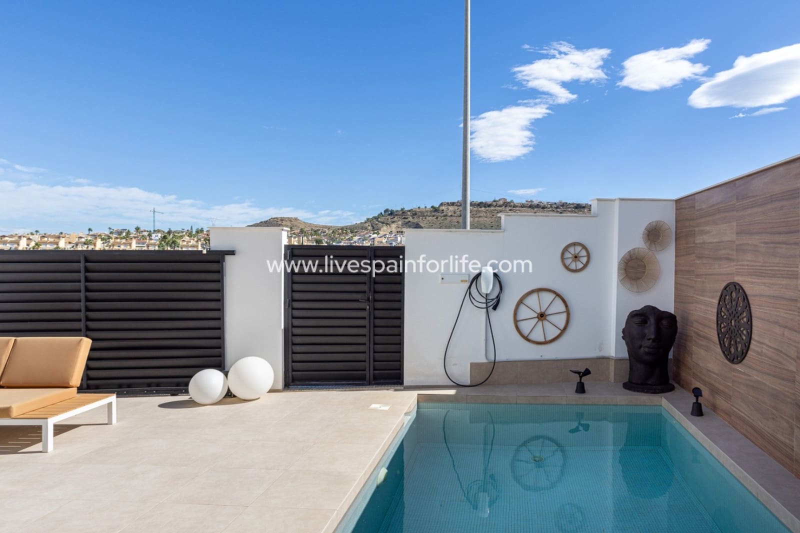 3 Zimmer Haus zu verkaufen in Benijofar mit Pool - 439.000 € (Ref: 9672103)