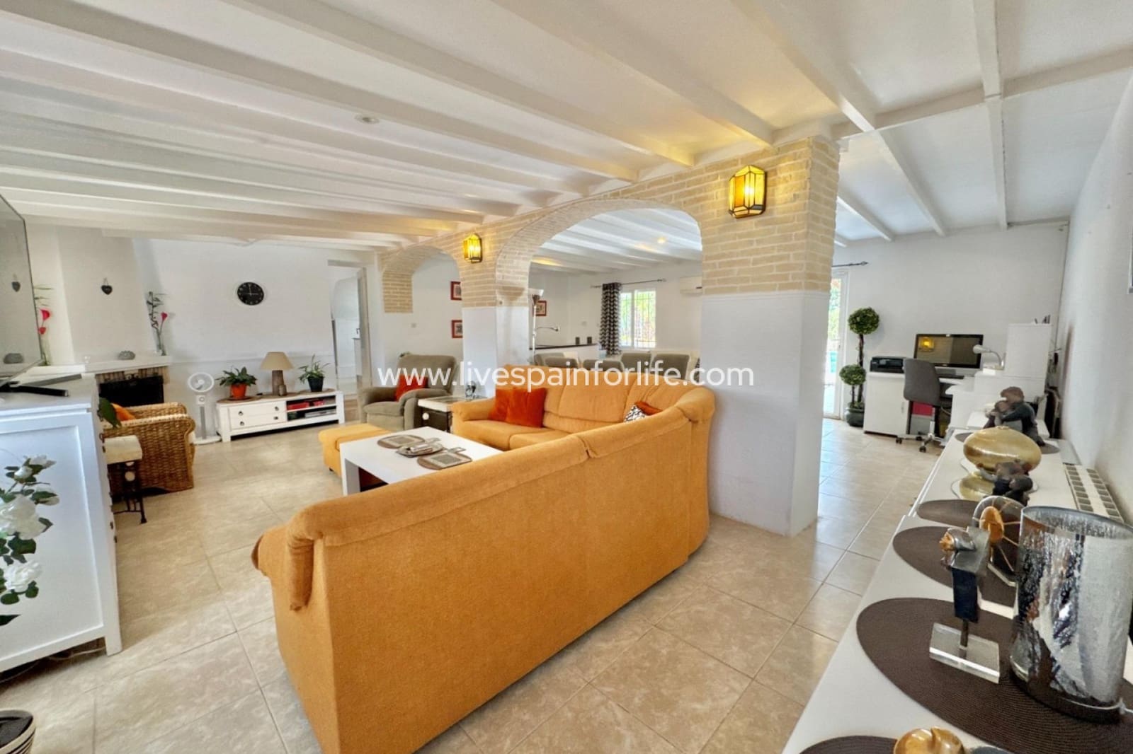 7 soverom Finca/Herregård til salgs i Dolores med svømmebasseng garasje - € 649 000 (Ref: 9672253)