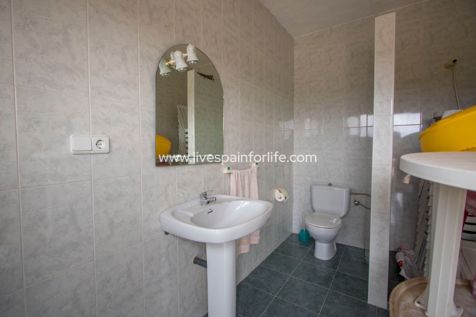 4 slaapkamer Finca/Landhuis te koop in Albatera met zwembad garage - € 367.500 (Ref: 9672260)