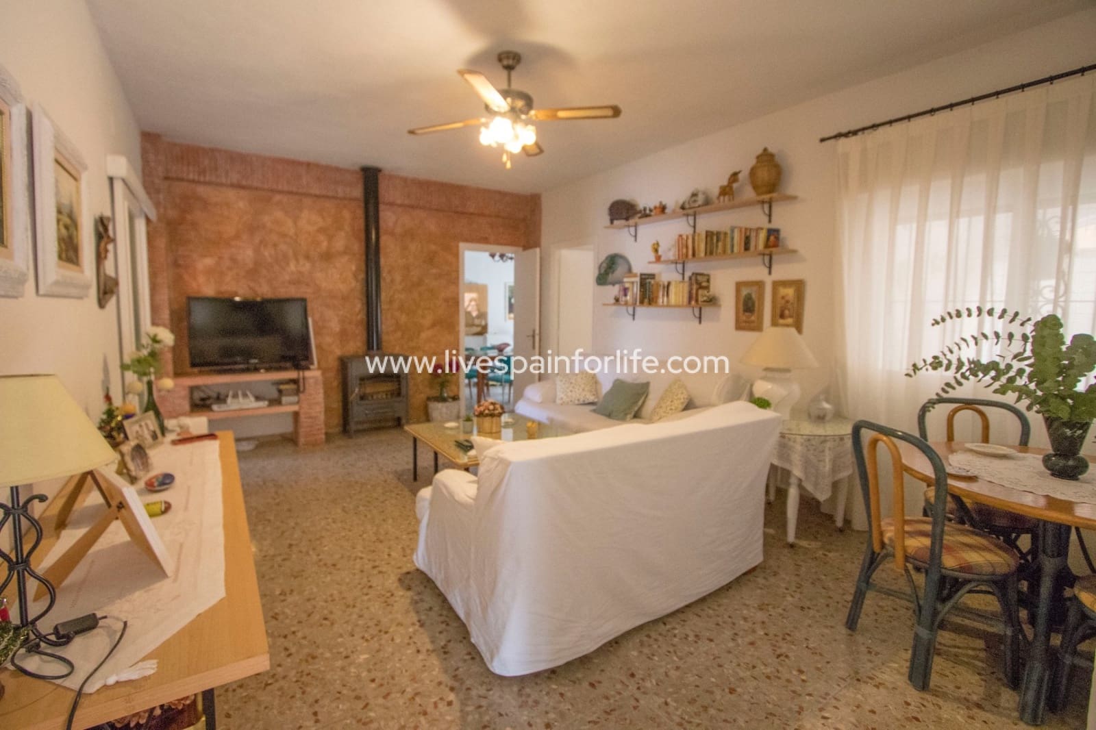 4 slaapkamer Finca/Landhuis te koop in Albatera met zwembad garage - € 367.500 (Ref: 9672260)