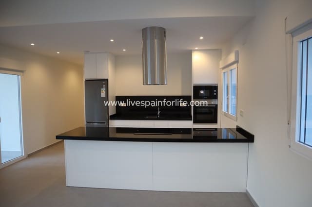 3 quarto Quinta/Casa Rural para venda em Pinoso com garagem - 375 000 € (Ref: 9672261)