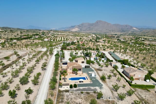 5 bedroom Villa for sale in Hondón de los Frailes with pool garage - € 440,000 (Ref: 9672270)