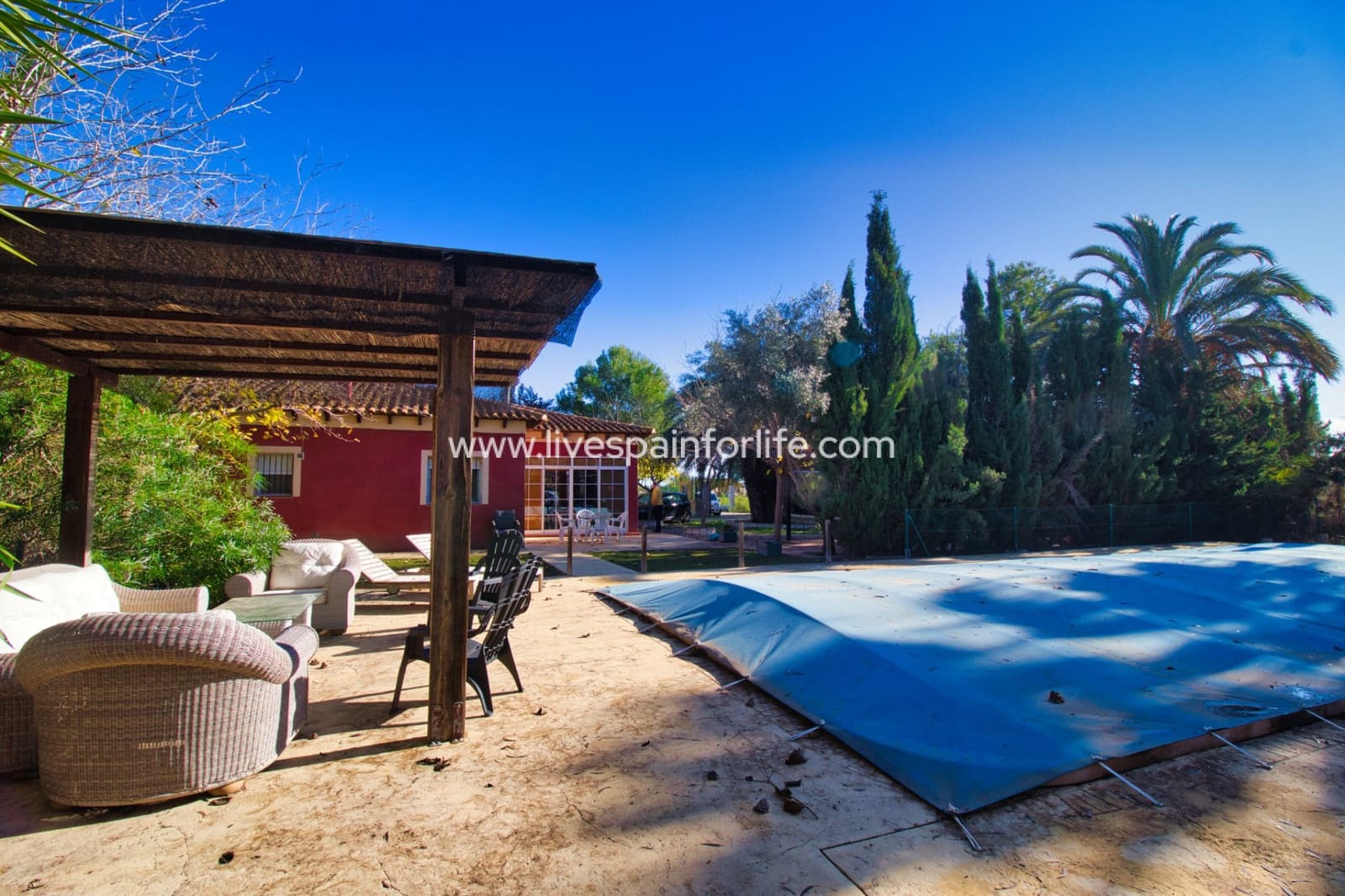 3 slaapkamer Finca/Landhuis te koop in Callosa de Segura met zwembad - € 480.000 (Ref: 9675942)